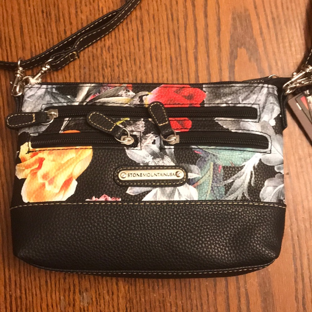 New Stone Mountain leather 3 strap bag